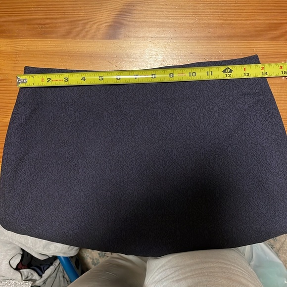 Banana Republic Size 0 Navy Skirt - Picture 8 of 8